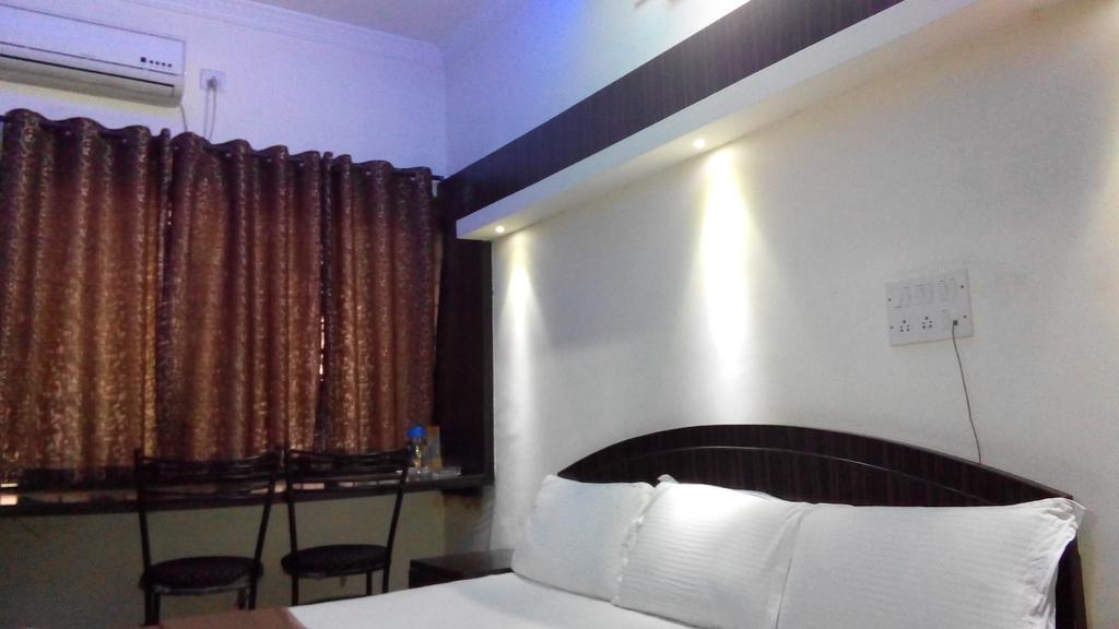 Hotel Richmond Residency บังกาลอร์ ภายนอก รูปภาพ